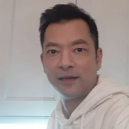 Benny – Salon Director