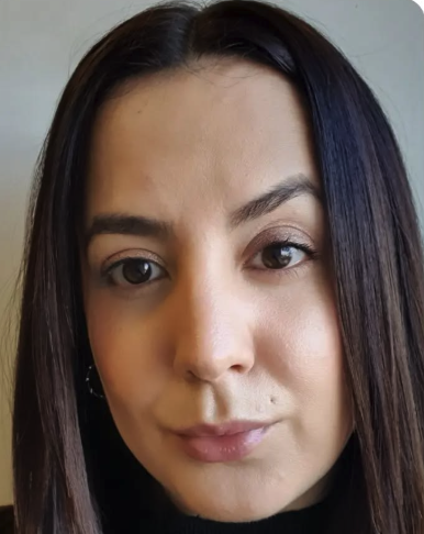 Roxanne – Team Assistant